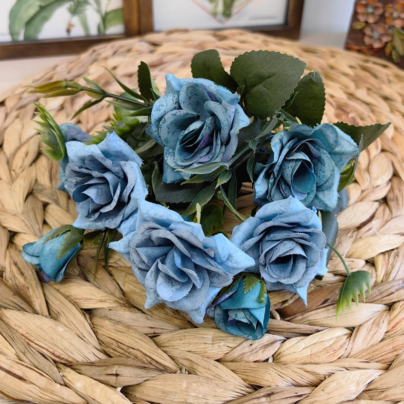 Искусственные цветы в Чапаевске | Цветы искусственные «Розы», синие, букет